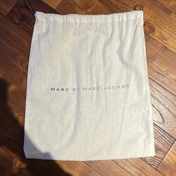 Marc by Marc Jacobs Hillier Hobo - Picture 7 of 12